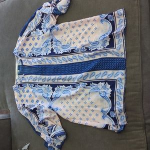 💥50% sale💥Fun 2 Fun lightweight pink and blue blouse M #b932